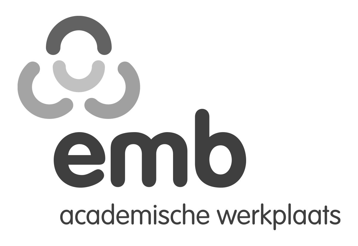 EMB logo vertoning JantyDesign logo IHOG